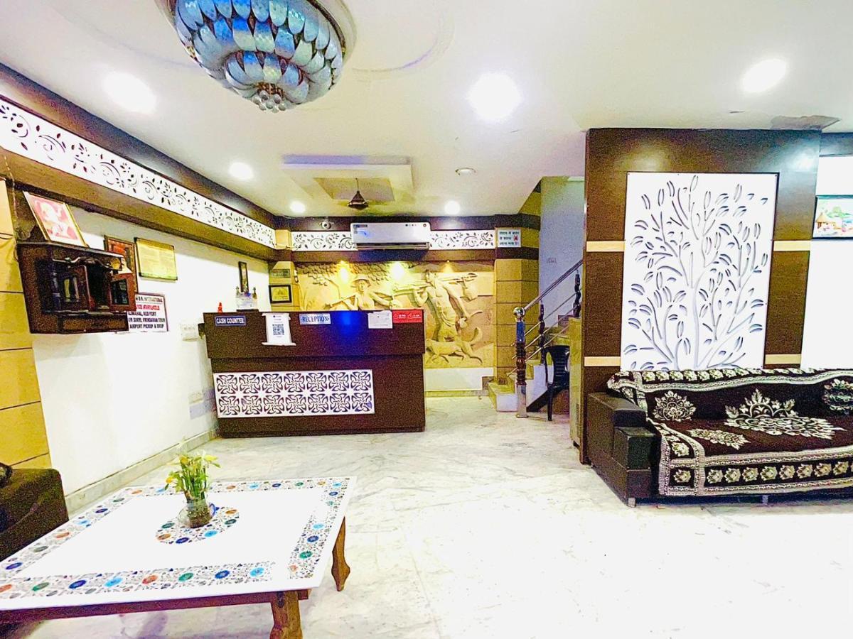 Blue Rose International, Family Hotel Агра Экстерьер фото