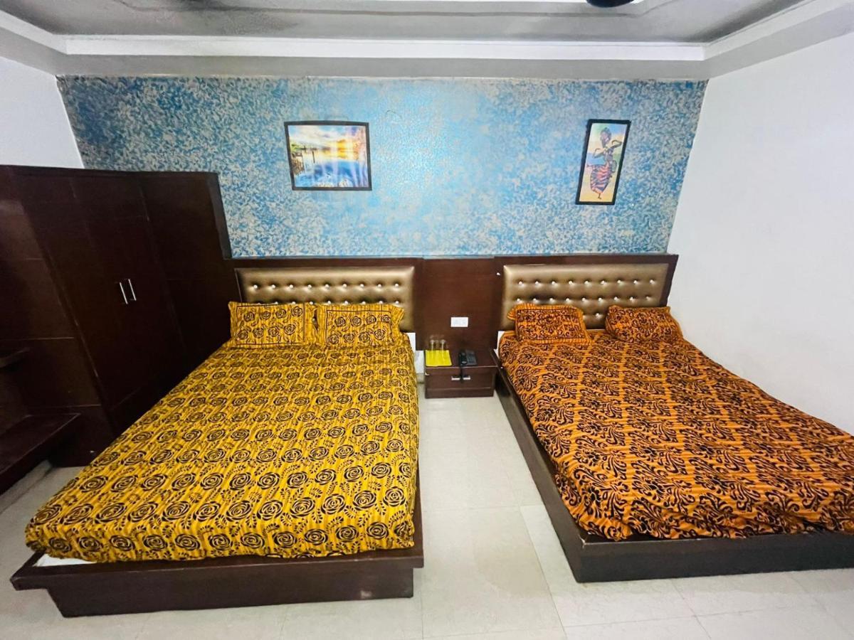 Blue Rose International, Family Hotel Агра Экстерьер фото